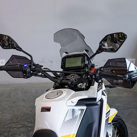 Мотоцикл Loncin MS 250 (белый)